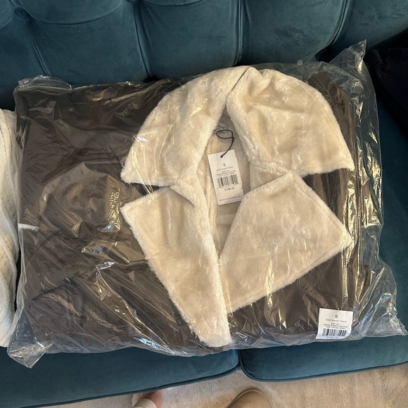 NWT WeWorewhat SUEDE BONDED FAUX FUR TRENCH COAT - Picture 6 of 7